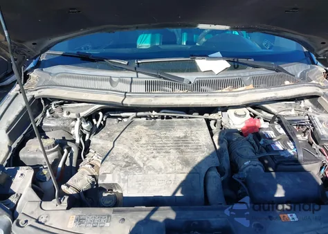 2016 Ford Explorer Sport z USA, uszkodzony, nr VIN 1FM5K8GT0GGC10769